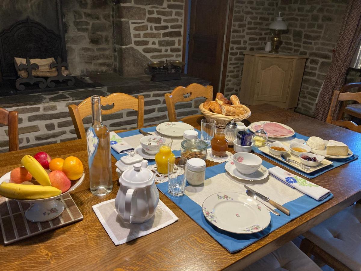 « Le Petit Verger » Bed and Breakfast Hambye Esterno foto